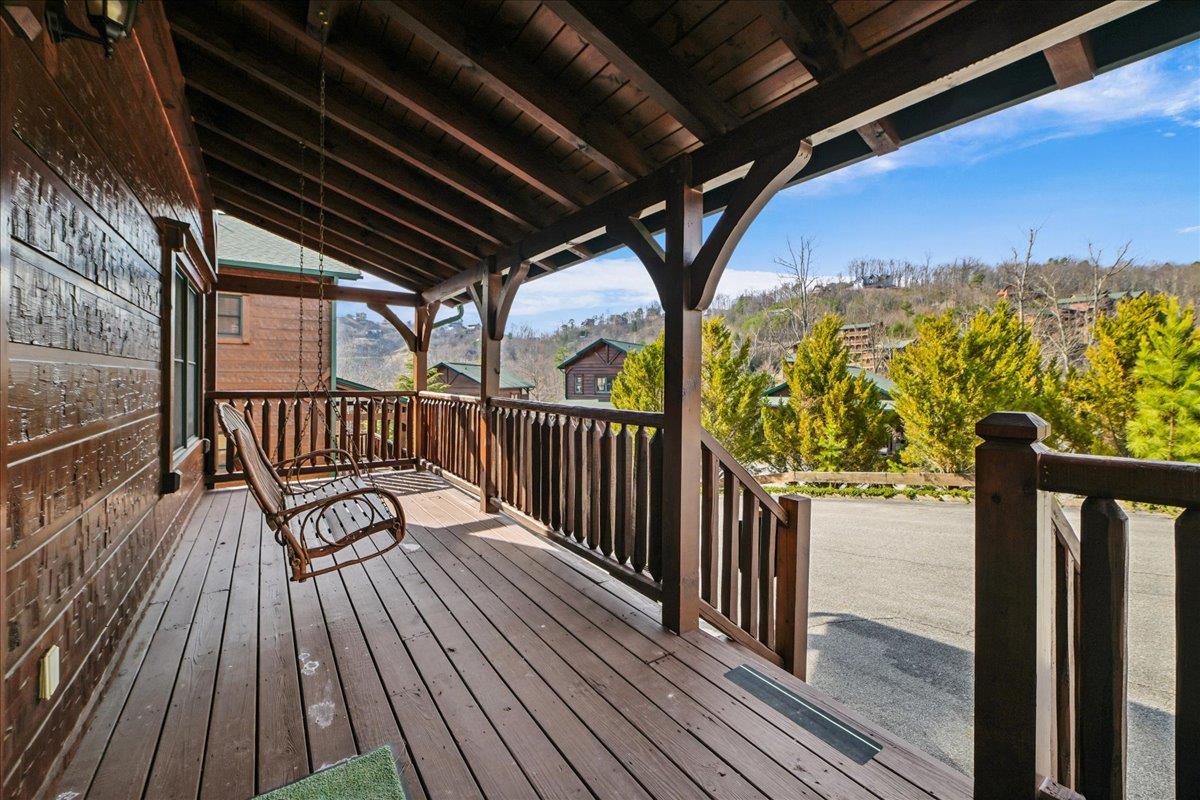 05Porch