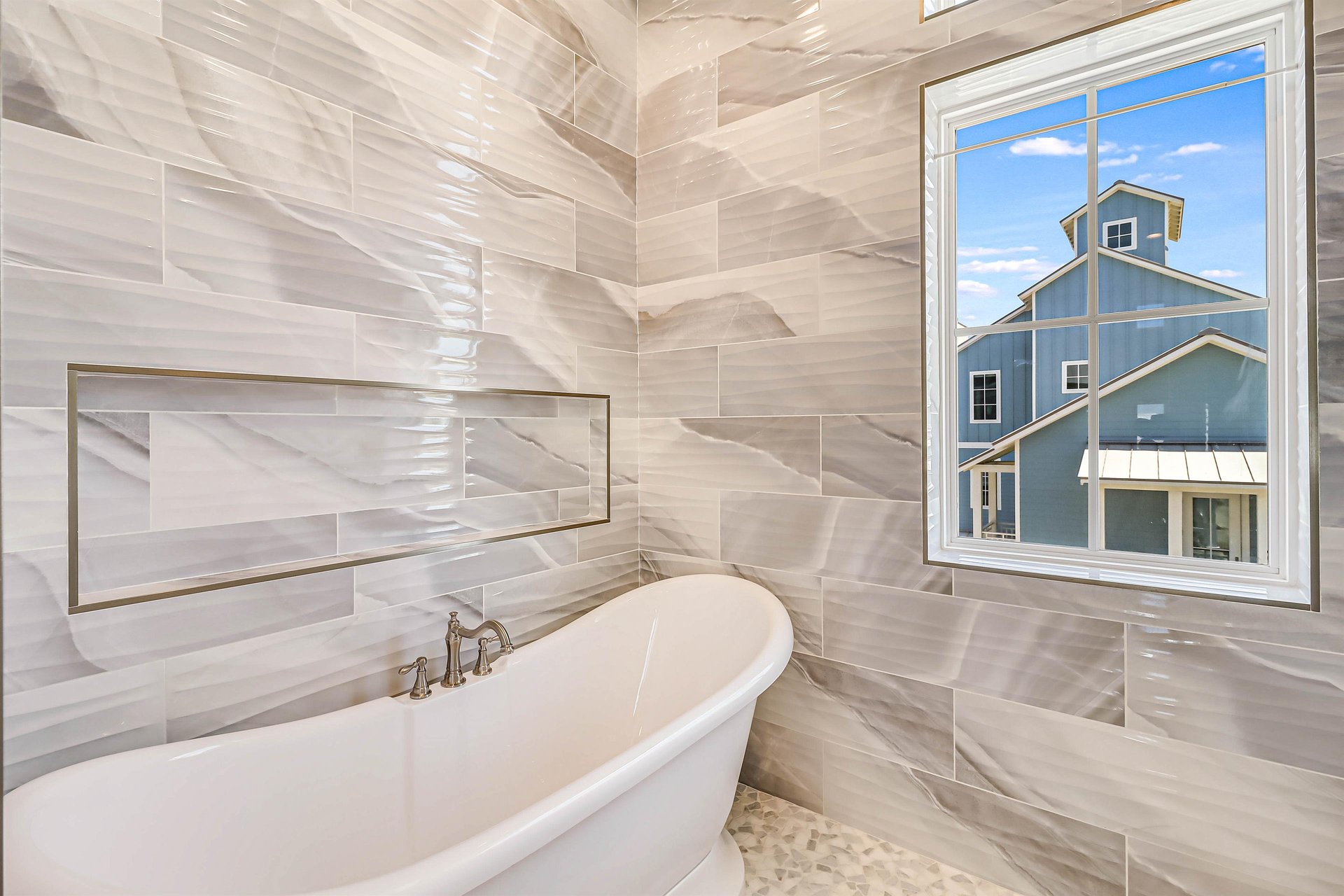 Primary King Ensuite Bathroom, 3rd Floor