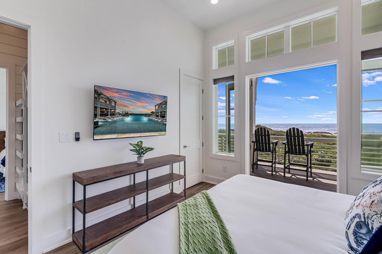 King Suite with Gulf Views, 2nd Floor