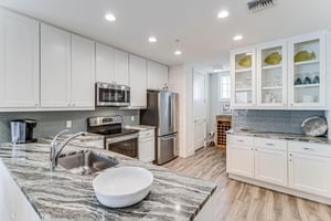 Large Kitchen With Copious Storage