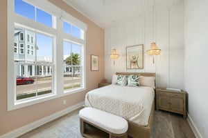 Queen Bedroom, 1st Floor