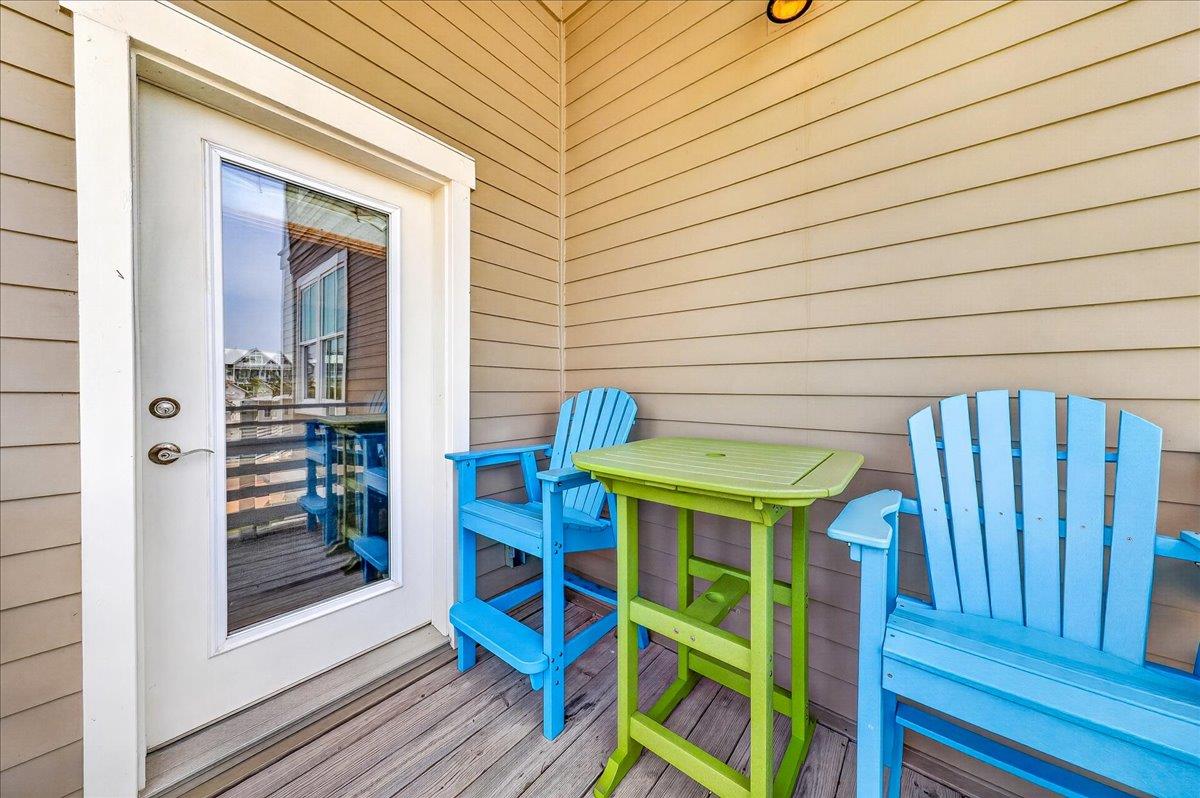 1st Floor, Second Living Area Balcony