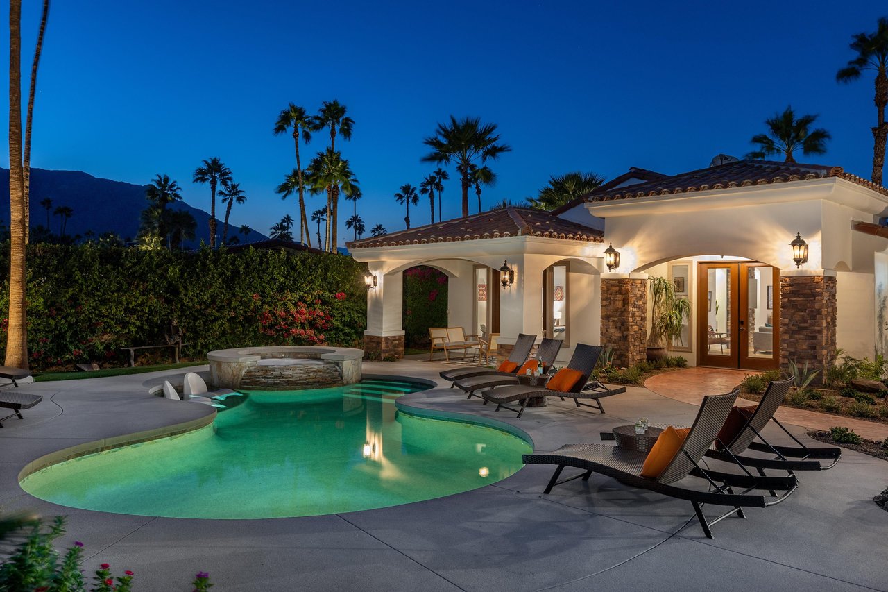 Spend your evenings by the pool