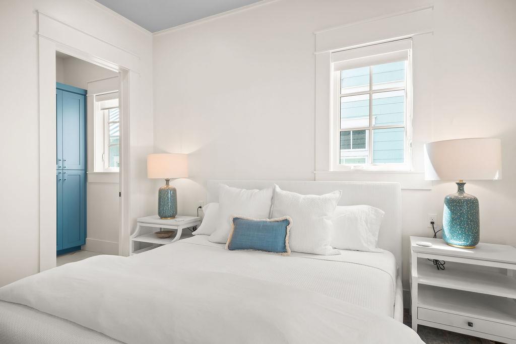 Third King Bedroom, 2nd Floor