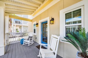 1st Floor, Front Porch
