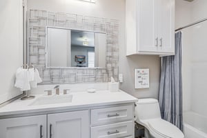 Bunk Bathroom, 1st Floor