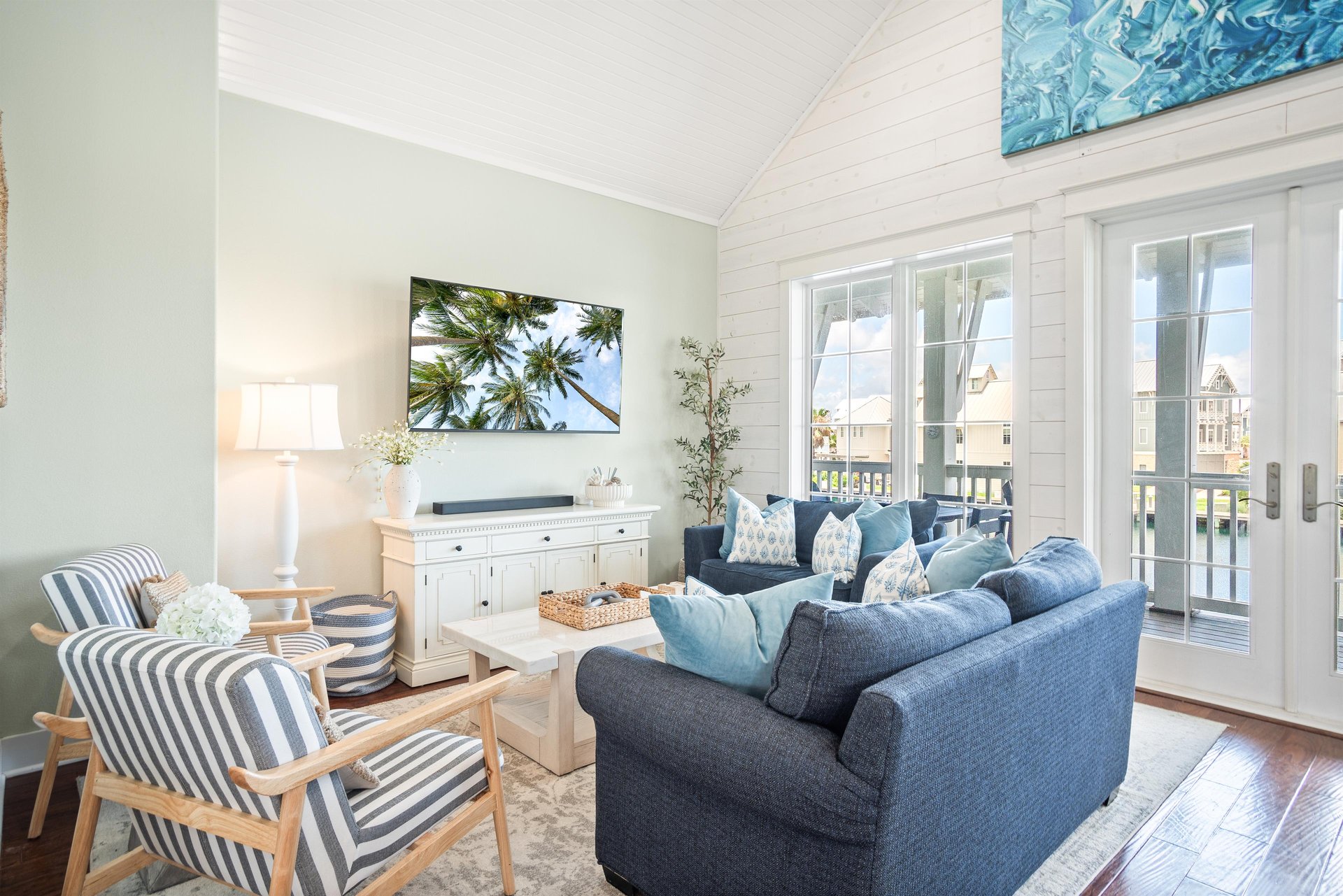 Living Room, 2nd Floor