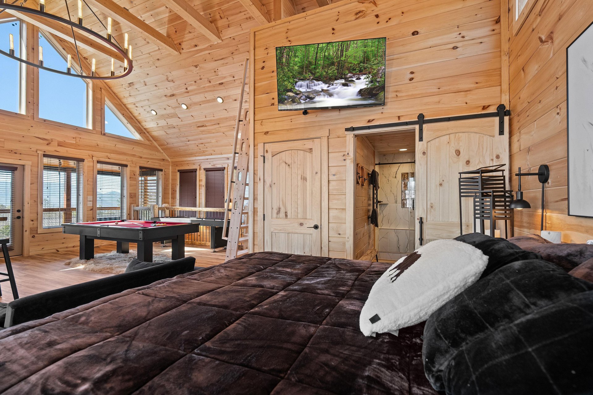 divinitycabin34