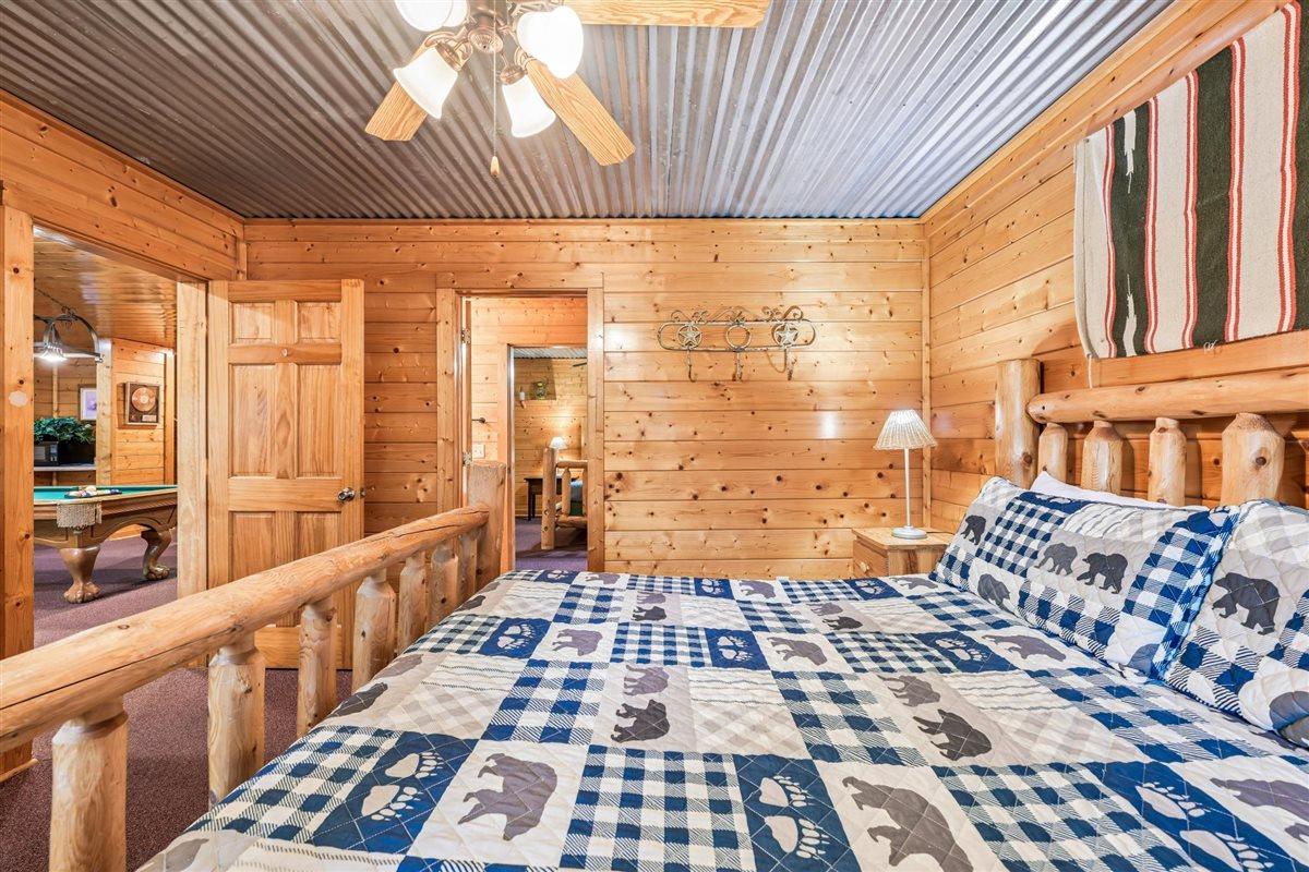 089Rec Room