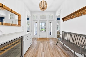 1st Floor, Foyer