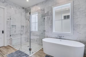 Primary King Bathroom, 2nd Floor