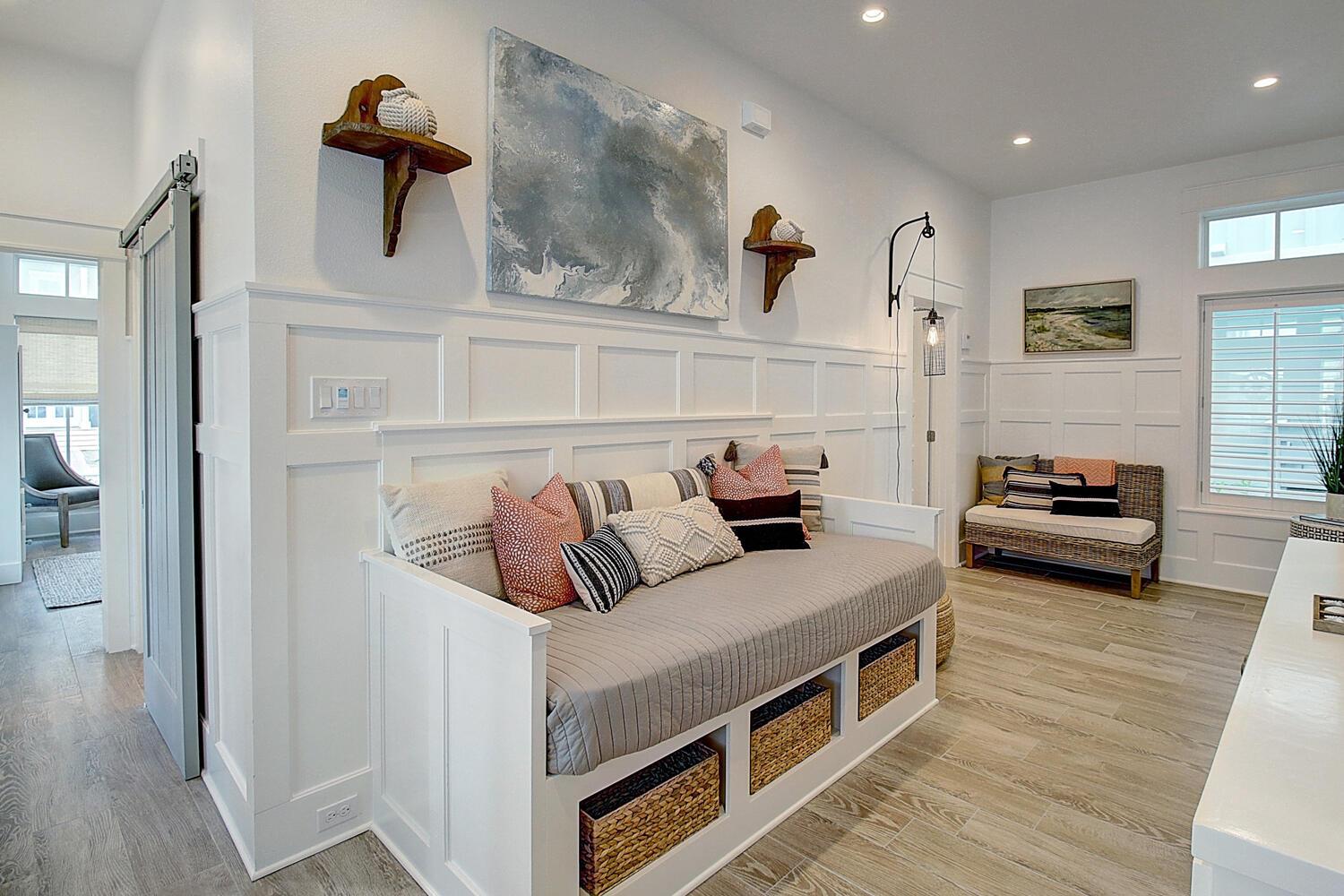 Sitting Area with Day Bed