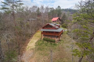 rear view of Mountain View Meadows