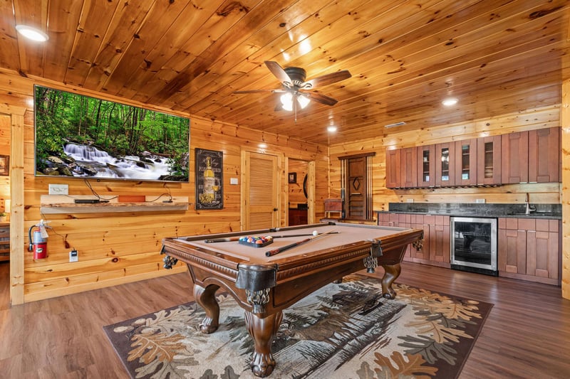 Pool table