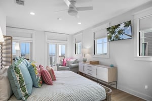 2nd Floor, Primary King Suite