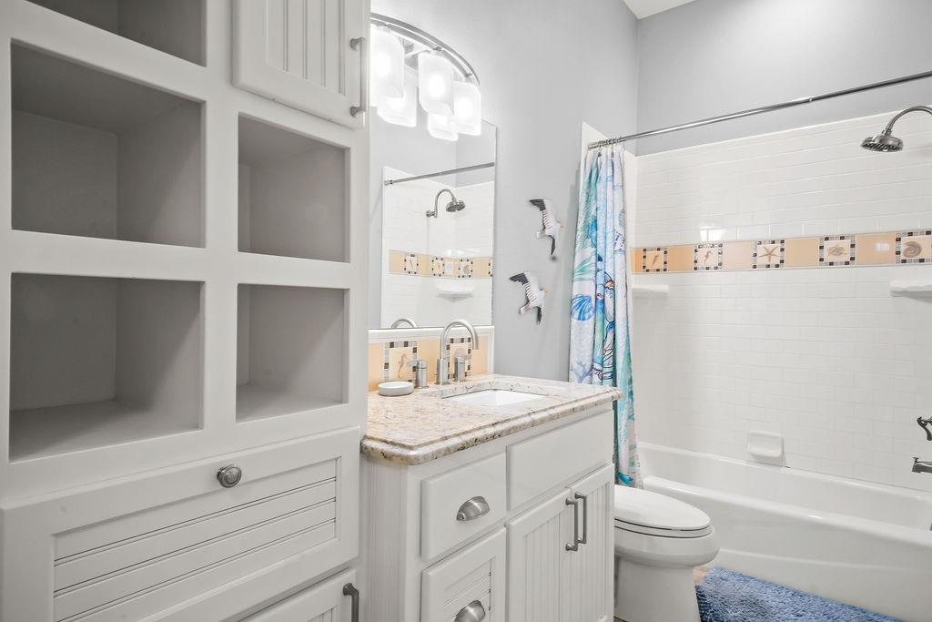 Hallway Bathroom, 2nd Floor