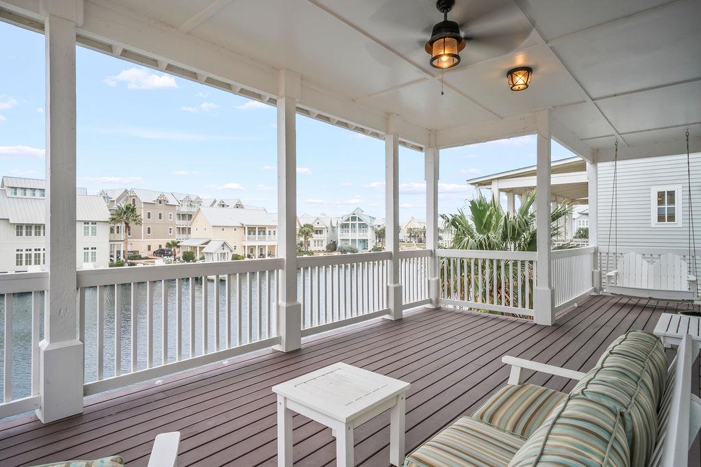 King Balcony, 2nd Floor