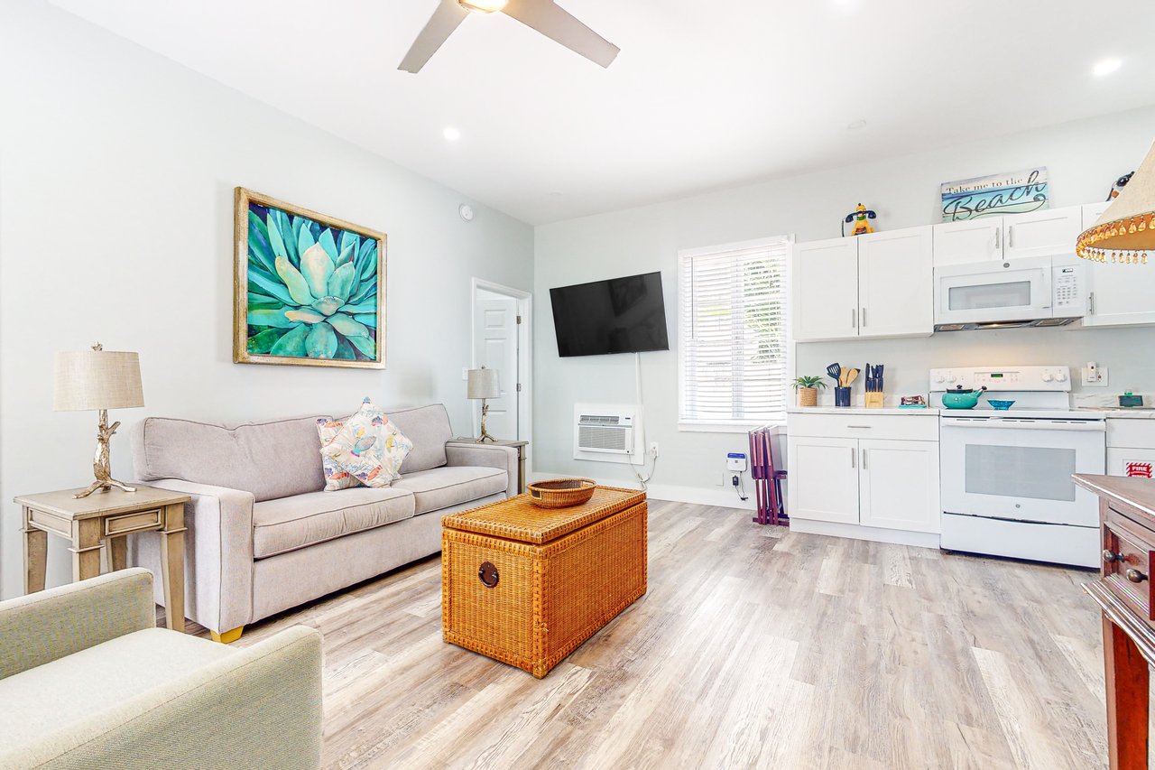 Truman  Duval  Unit D 3