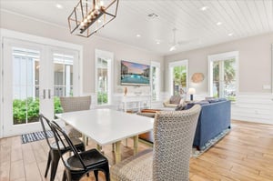 1st Floor, Dining Area