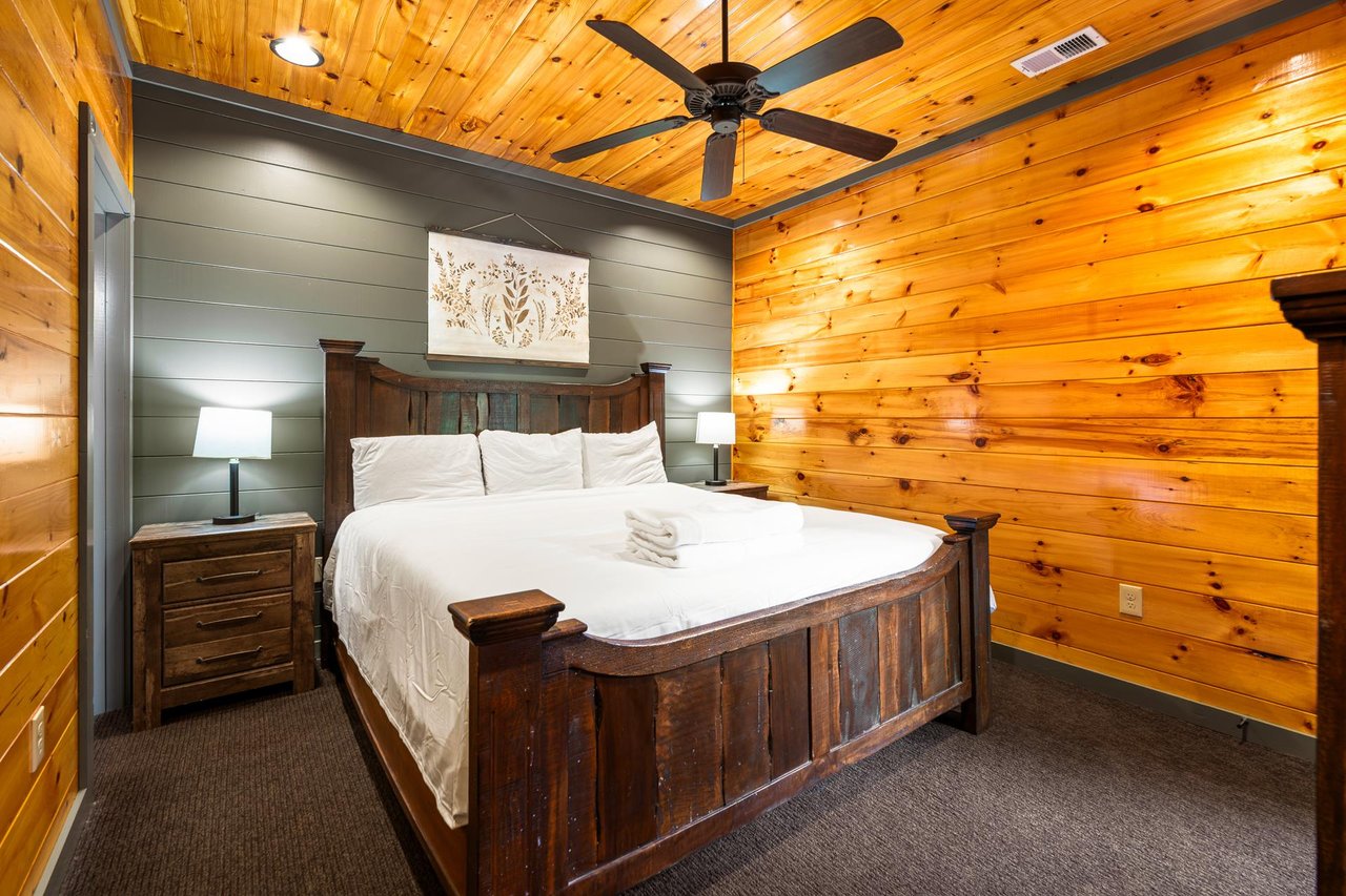 The Gatlinburg Lodge 245