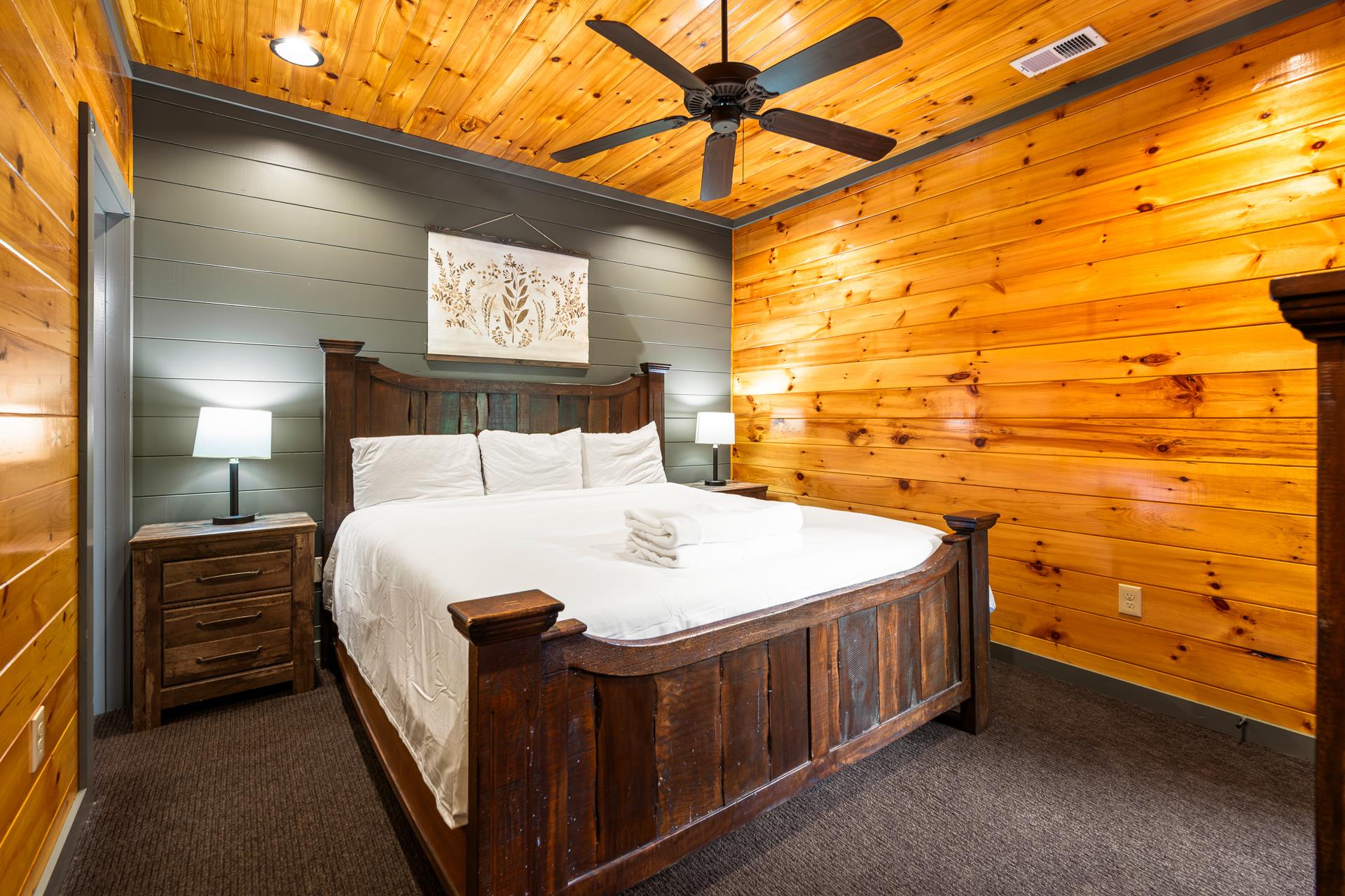 The Gatlinburg Lodge 245