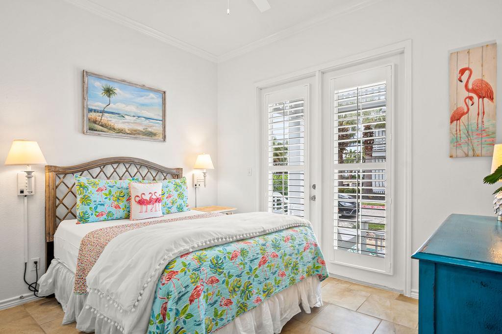 Queen Bedroom, 1st Floor