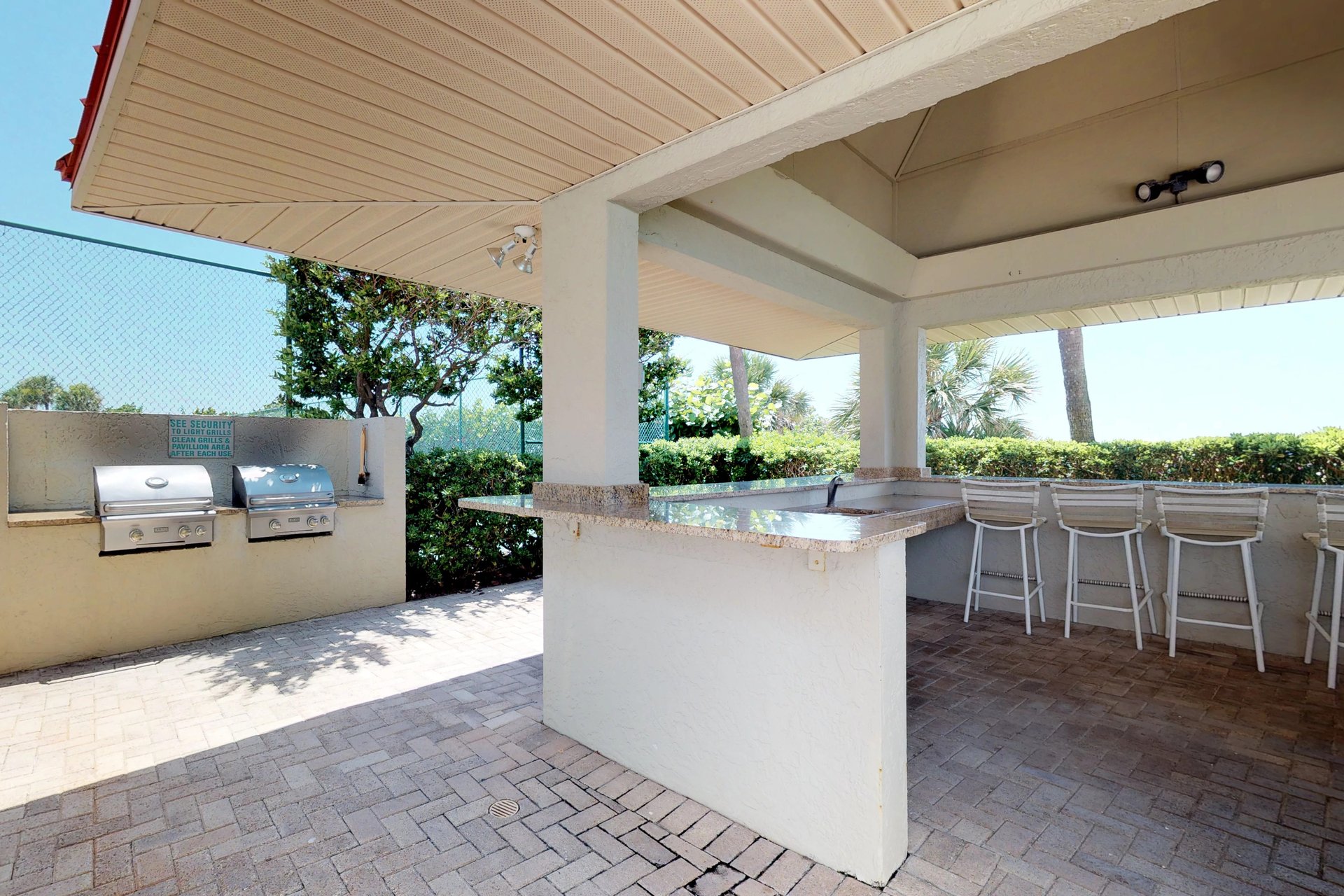 Lighthouse Towers 206 20