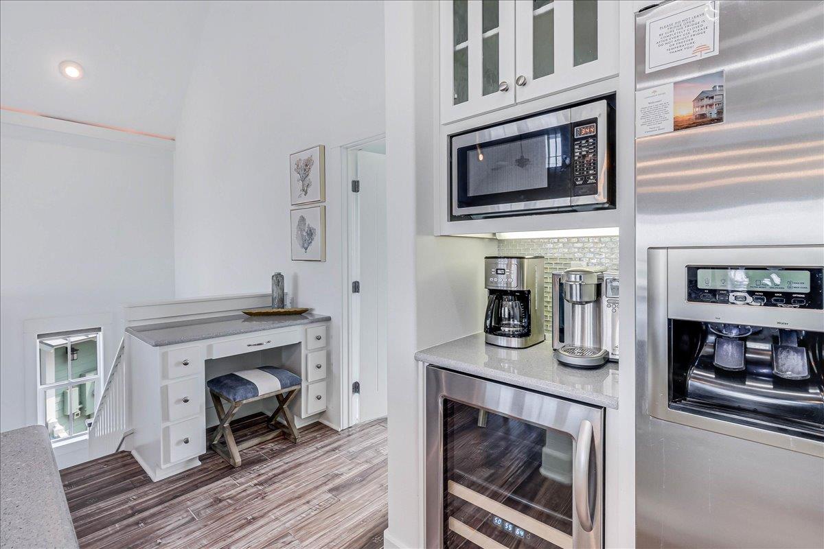 Kitchen Beverage Bar  Work Desk, 2nd Floor