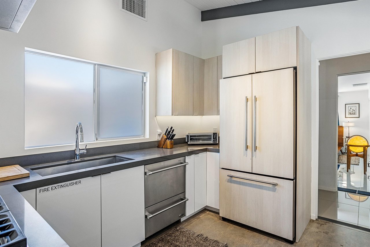 Wellstocked kitchen