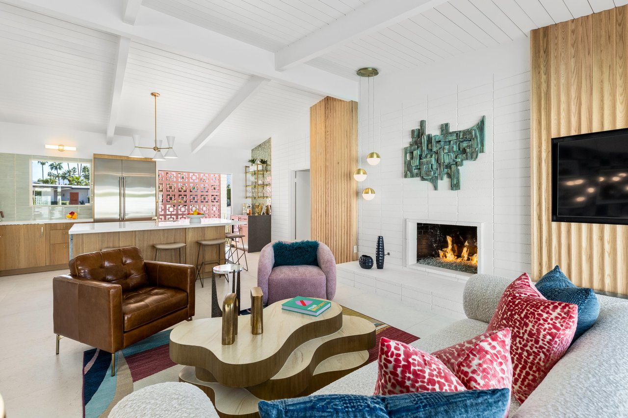 Amazing midcentury modern furniture  design.