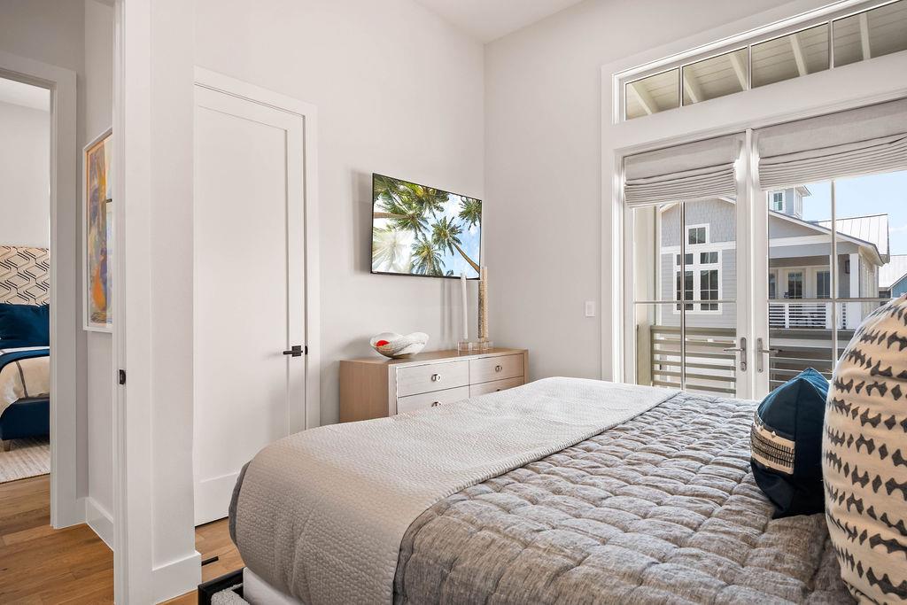 3rd King Bedroom, 2nd Floor