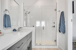 Primary King Bathroom, 2nd Floor