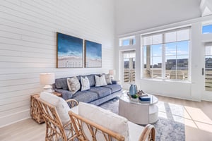 Living Area, 1st Floor