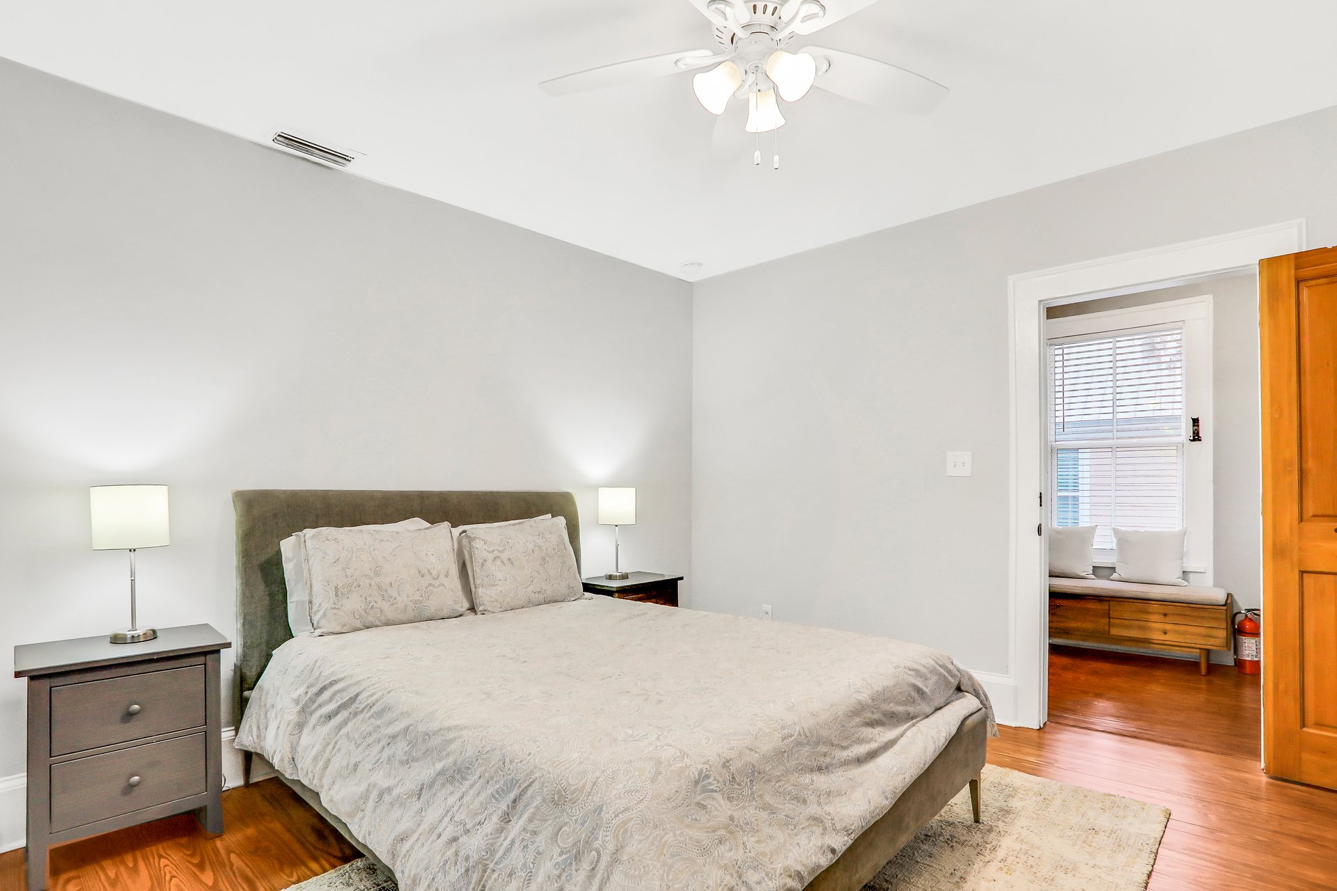 Oneida Street Haven 27