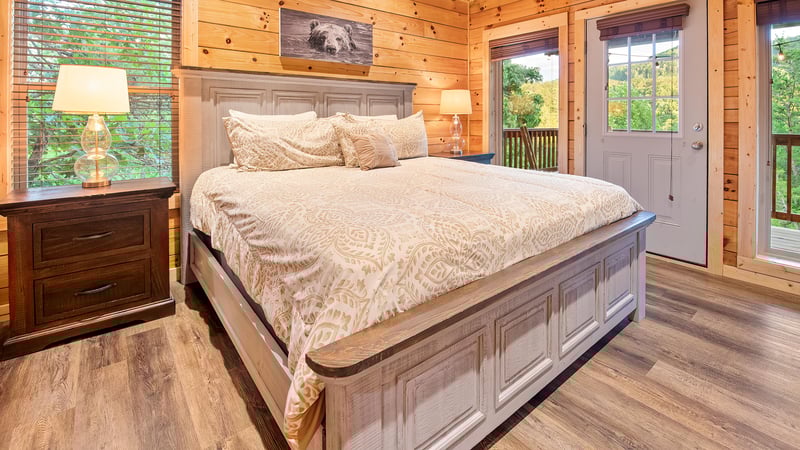 king bed