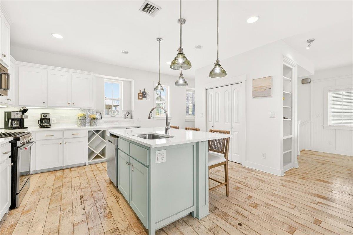 2nd Floor, Kitchen