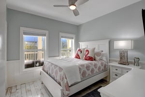 First Floor Queen Bedroom