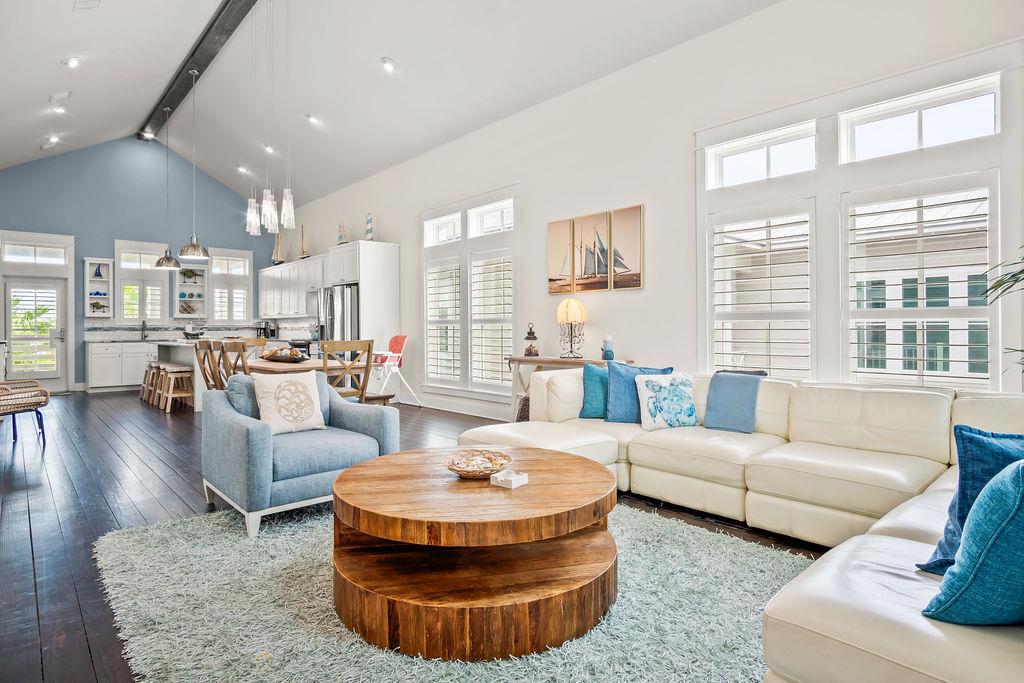 Living Room, 2nd Floor