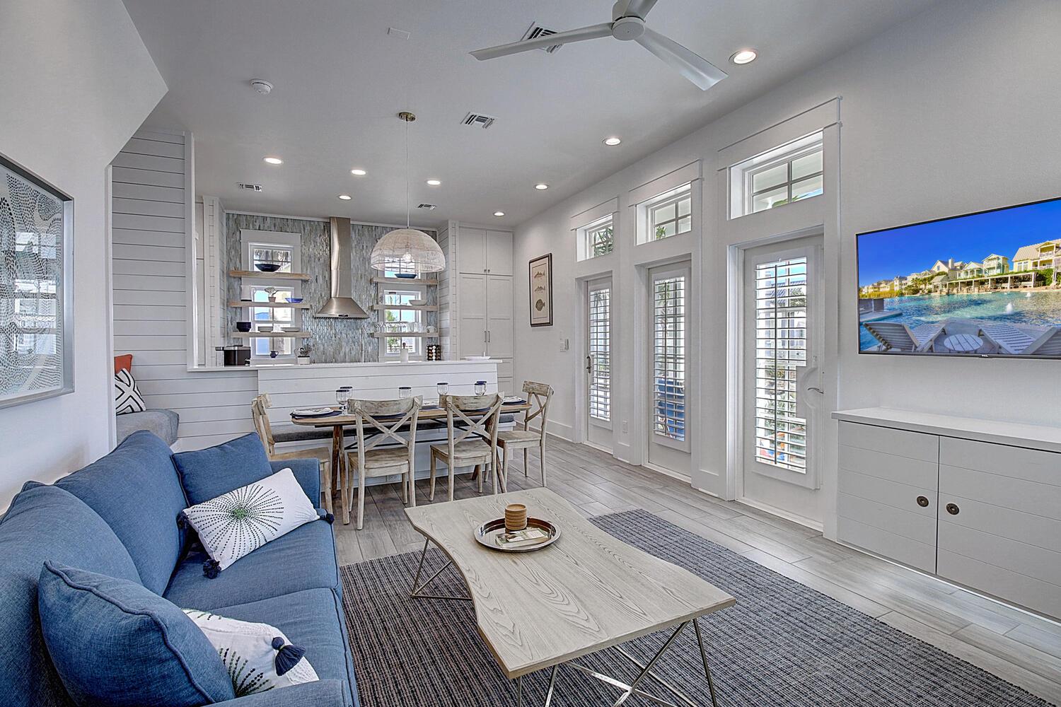 1st Floor Living Area