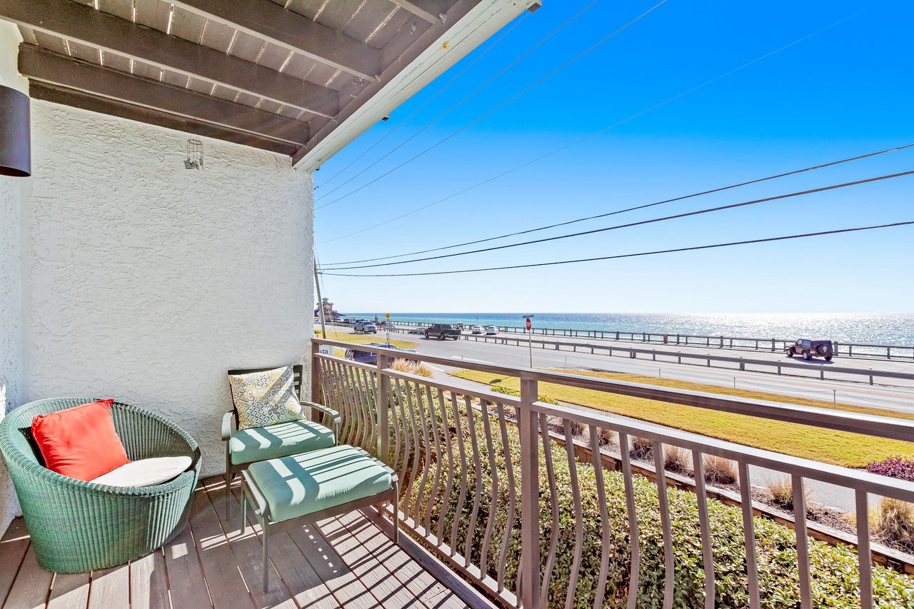 Costa Vista Townhomes 13 5