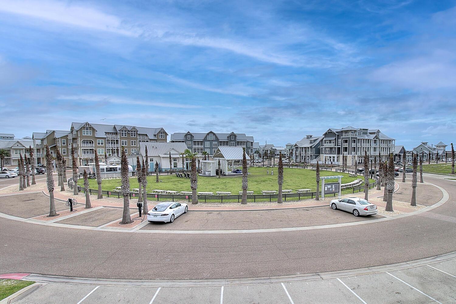 Primary Balcony View