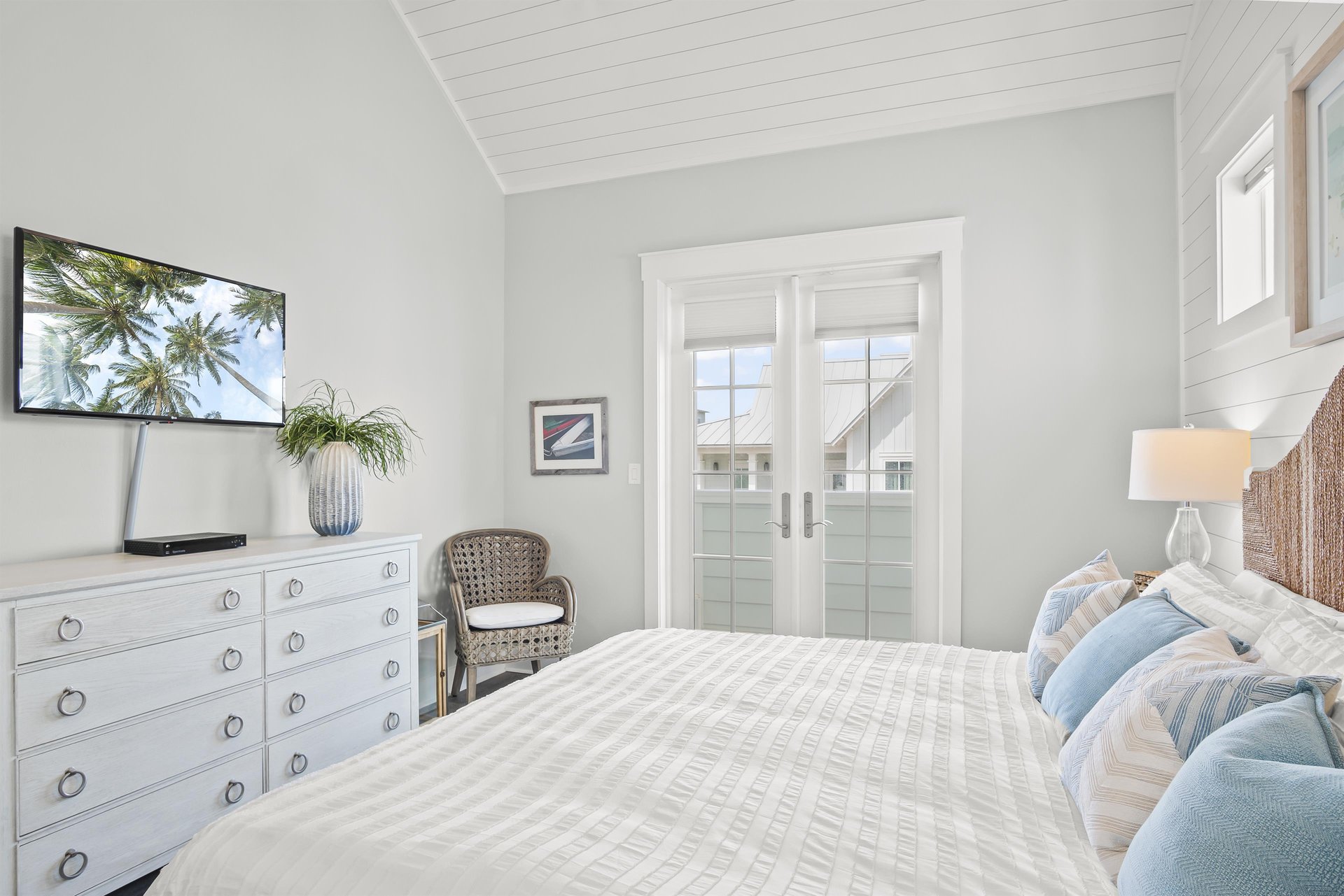 2nd Floor, Primary King Bedroom