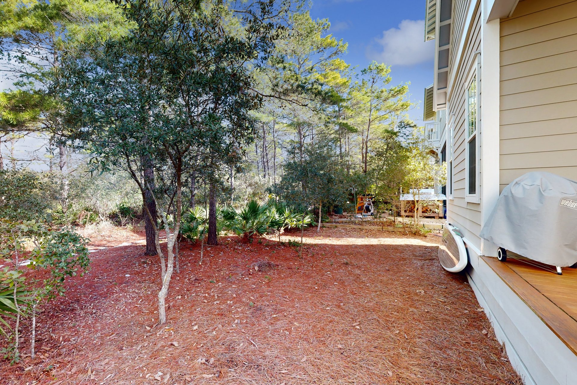 Lakeside Happy Place 22