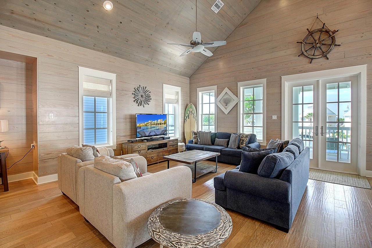 Living Room, 2nd Floor