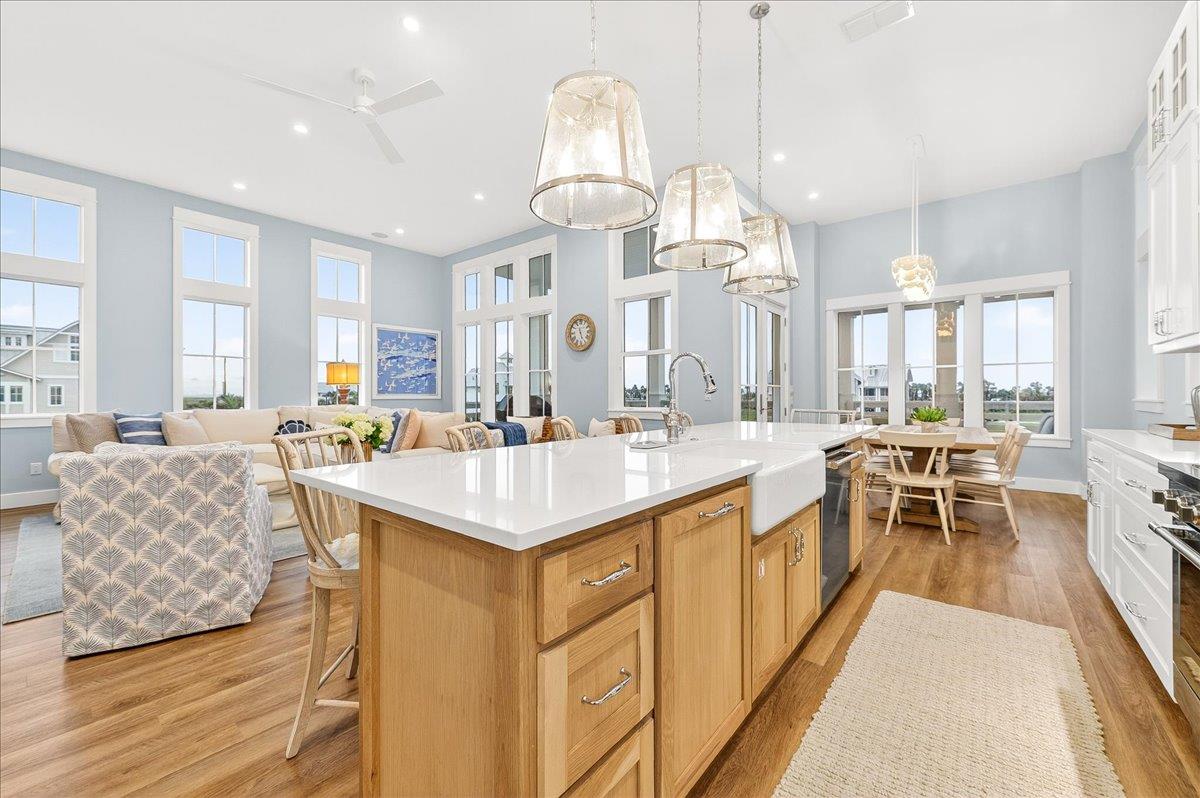 Kitchen, 2nd Floor