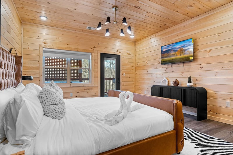 king bed