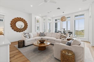 2nd Floor Living Room