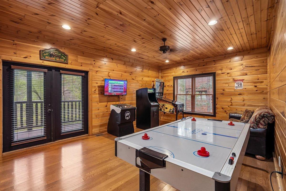 48Recreation Room