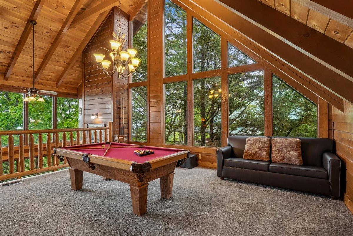46Loft_Game Area