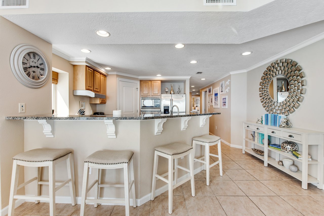 The Colonnades 1503 4